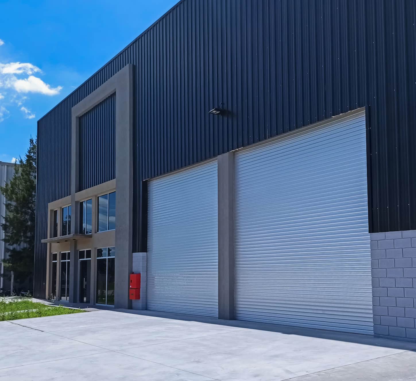 Portón industrial 95mm acero galvanizado.